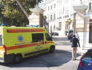 Συνεχώς με συνοδεία ο πρωθυπουργός στη Θεσσαλονίκη - Η άφιξη στο υπουργείο Μακεδονίας-Θράκης (φώτο-βίντεο)